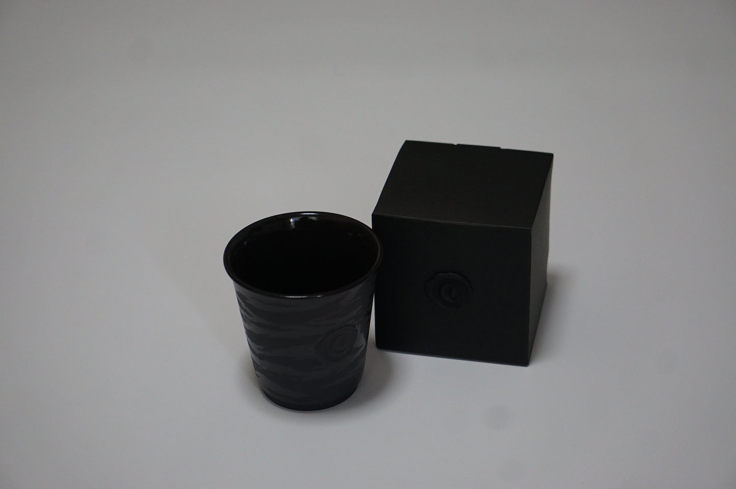 OUR ORIGINAL MUG CUP BLACK CAMOUFLAGE