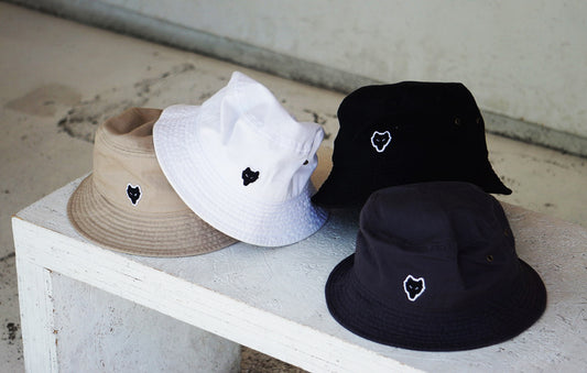 WOLF BUCKET HAT